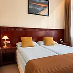 Modern Cozy - 5 Min To Gondola - Free Parking & Terrace Daire