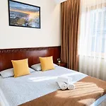 Apartamento Modern Cozy - 5 Min To Gondola - Free Parking & Terrace Bansko