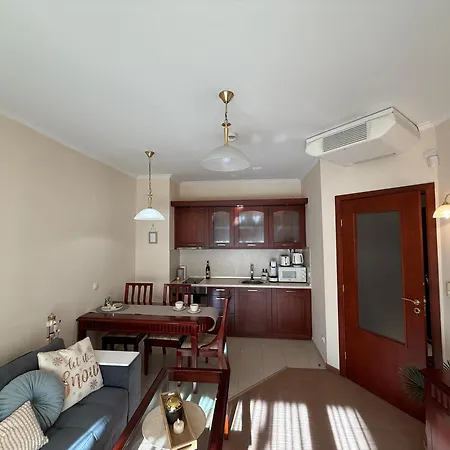 Cozy 300m To Gondola - Free Parking アパート