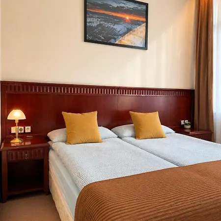 Modern Cozy Apartment With Terrace - 5 Min To Gondola Apartamento