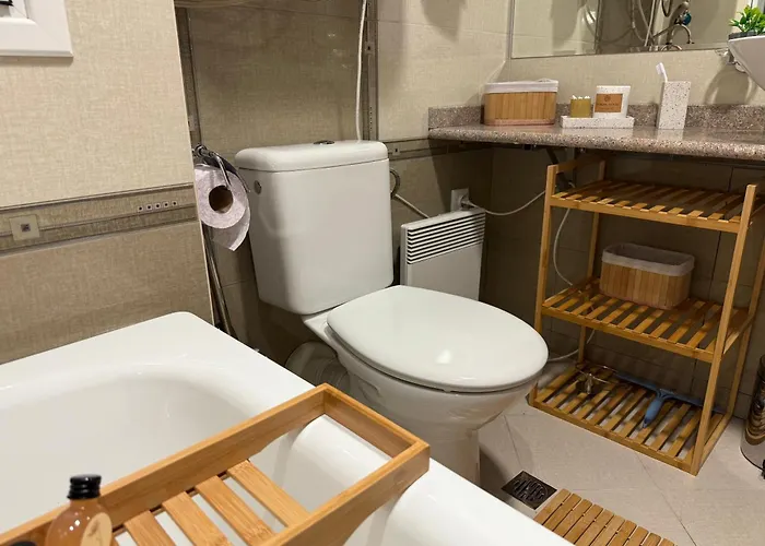 Cozy 300m To Gondola - Free Parking *